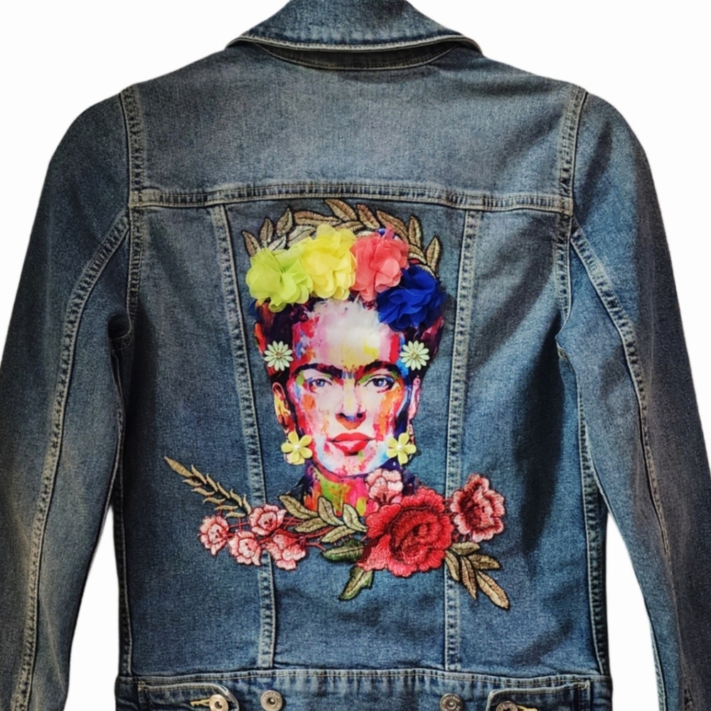 Levi's Denizen Jean Jacket Upcycled W/3D Custom Frida Kahlo Floral Back Design - Picture 4 of 12